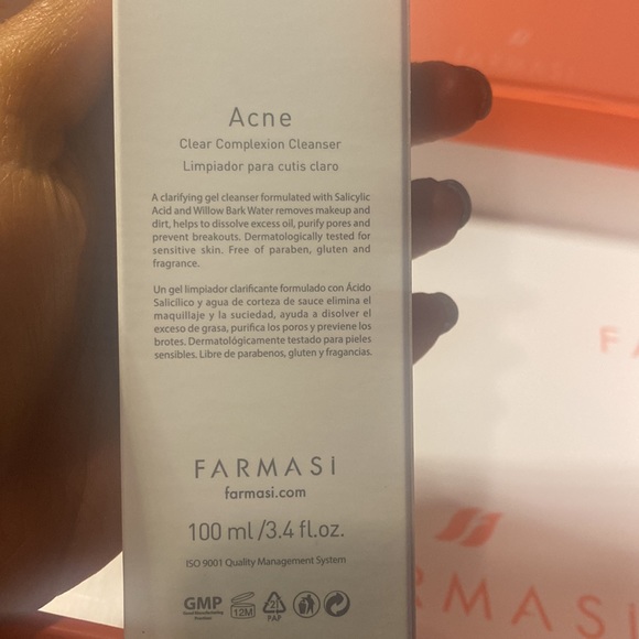 Farmasi - Picture 3 of 4